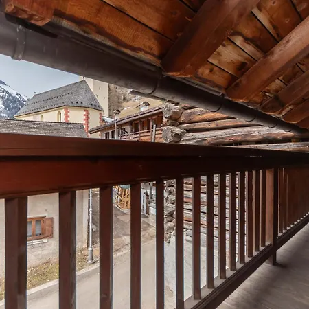 Iori Апартаменти