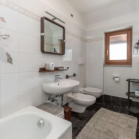 Апартаменти Iori Канацеї